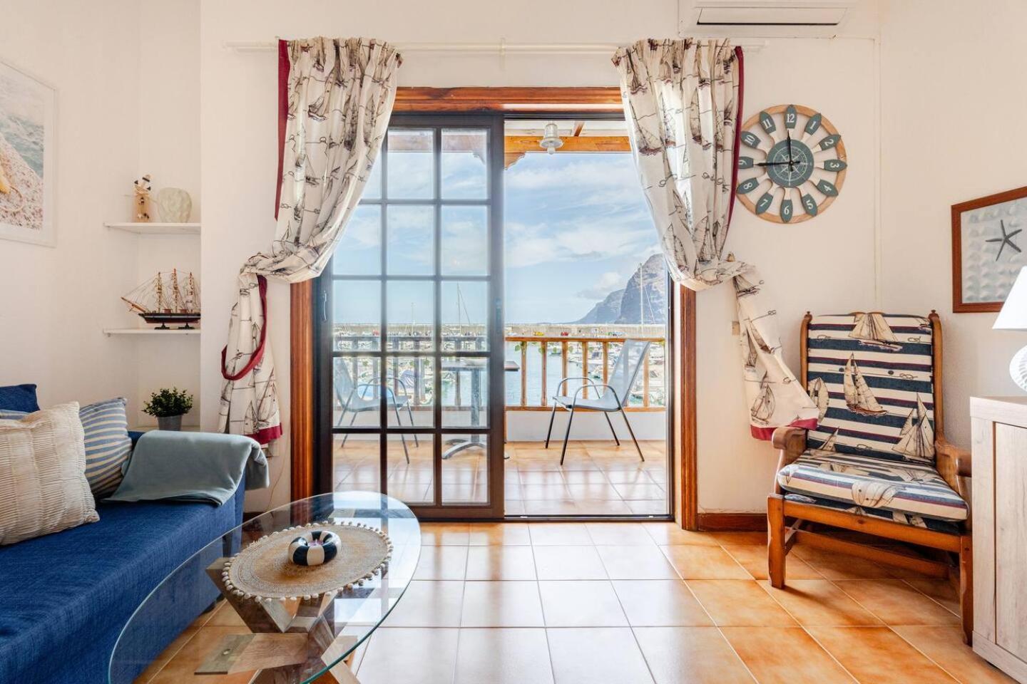 La Marina Suite Acantilado de los Gigantes Bagian luar foto